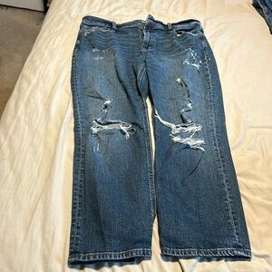 Old Navy like new midrise Boyfriend jeans size 10 ripped and frayed